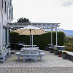 Castle View House - Luxury Coastal Retreat - Ring Of Kerry - Wild Atlantic Way - Sleeps 12 - Sea And Mountain Views Semesterbostad