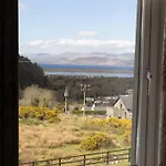Semesterbostad Castle View House - Luxury Coastal Retreat - Ring Of Kerry - Wild Atlantic Way - Sleeps 12 - Sea And Mountain Views Glenbeigh