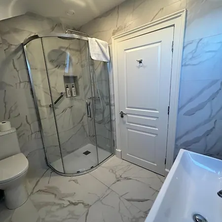 Semesterbostad Castle View House On The Ring Of Kerry-wild Atlantic Way -dooks Golf Course And Rossbeigh 10 Min Drive -glenbeigh Village A 5 Minute Walk *