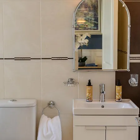 Luxury Vacation On The Ring Of Kerry-wild Atlantic Way With Mountain & Sea Views - 5 Min Walk To Village - 10 Min Drive To Rossbeigh & Dooks Golf Course Сasa de vacaciones *