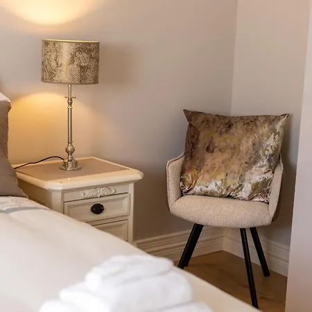 Castle View House On The Ring Of Kerry-wild Atlantic Way -dooks Golf Course And Rossbeigh 10 Min Drive -glenbeigh Village A 5 Minute Walk Semesterbostad *