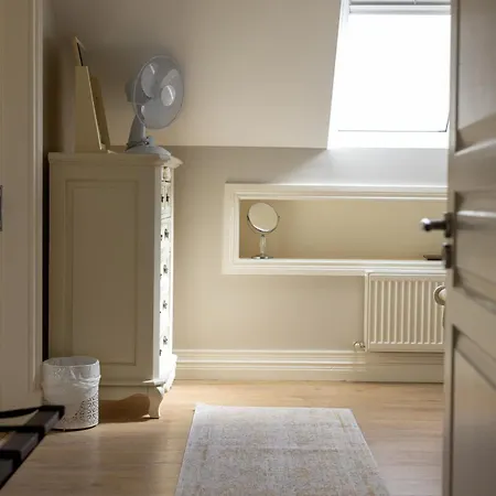 Tatil Evi Luxury Vacation On The Ring Of Kerry-wild Atlantic Way With Mountain & Sea Views - 5 Min Walk To Village - 10 Min Drive To Rossbeigh & Dooks Golf Course