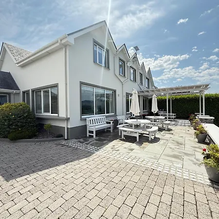 Castle View House On The Ring Of Kerry-wild Atlantic Way -dooks Golf Course And Rossbeigh 10 Min Drive -glenbeigh Village A 5 Minute Walk Casa de Férias Glenbeigh