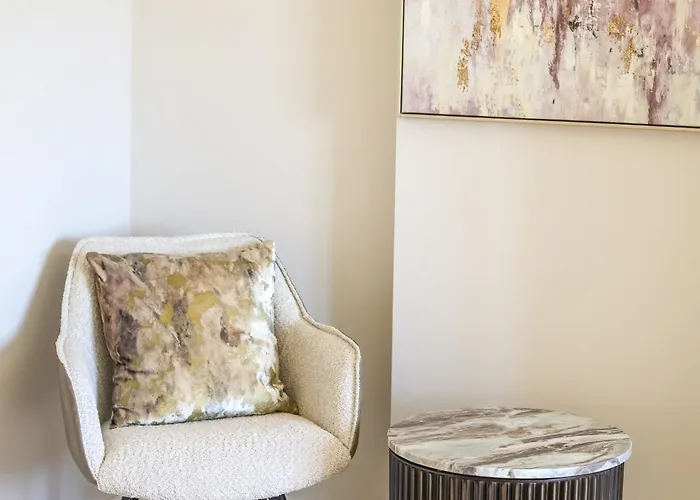 Castle View House -Luxury 7 Bedroom Property In Glenbeigh On The Ring Of Kerry-Wild Atlantic Way With Mountain & Sea Views - Close To Beach & Dooks Golf Course * Glenbeigh