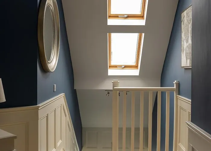 Castle View House -Luxury 7 Bedroom Property In Glenbeigh On The Ring Of Kerry-Wild Atlantic Way With Mountain & Sea Views - Close To Beach & Dooks Golf Course Hébergement de vacances *