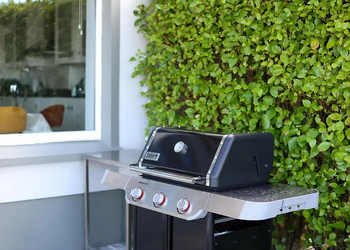 Hébergement de vacances Castle View House -Luxury 7 Bedroom Property In Glenbeigh On The Ring Of Kerry-Wild Atlantic Way With Mountain & Sea Views - Close To Beach & Dooks Golf Course Glenbeigh