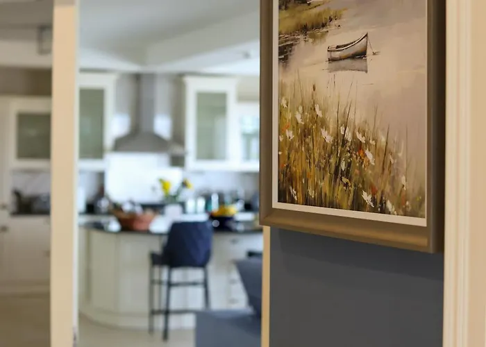 Castle View House -Luxury 7 Bedroom Property In Glenbeigh On The Ring Of Kerry-Wild Atlantic Way With Mountain & Sea Views - Close To Beach & Dooks Golf Course Hébergement de vacances